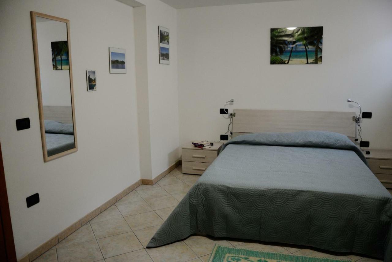 Tra Mare E Monti Διαμέρισμα Santa Giusta Εξωτερικό φωτογραφία