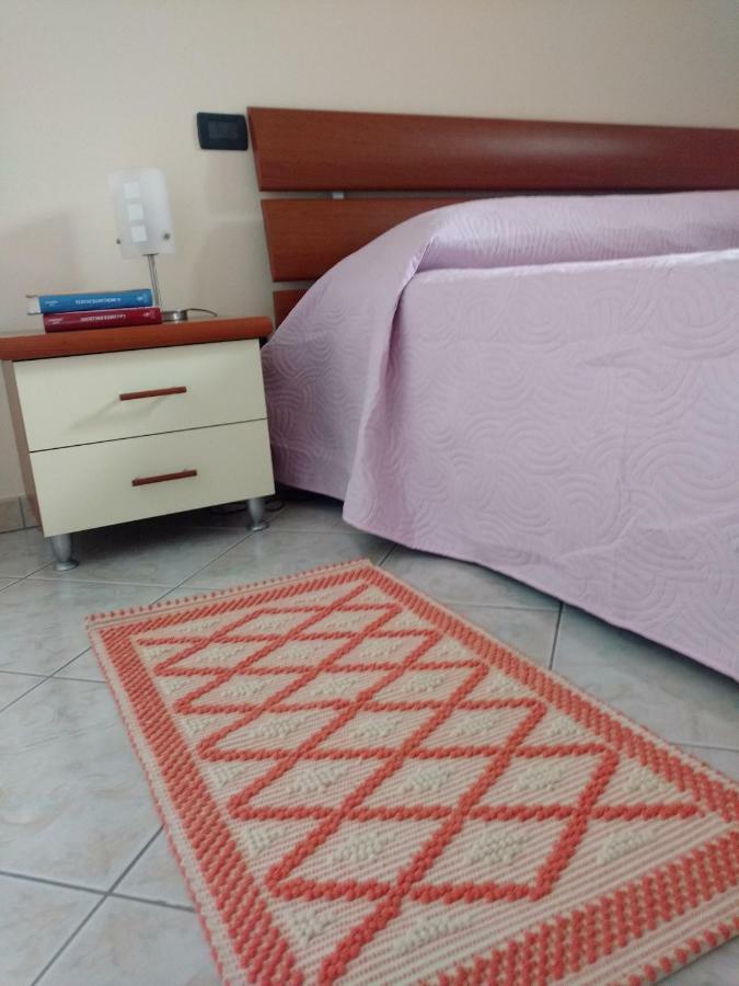 Tra Mare E Monti Διαμέρισμα Santa Giusta Εξωτερικό φωτογραφία